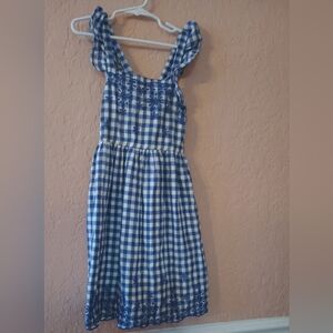 Cat and Jack blue and white gingham dress with floral embroidery size 7/8